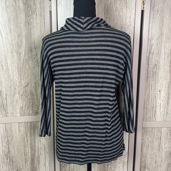 Talbots black/gray striped 3/4 sleeve turtleneck top women's P - Picture 6 of 12